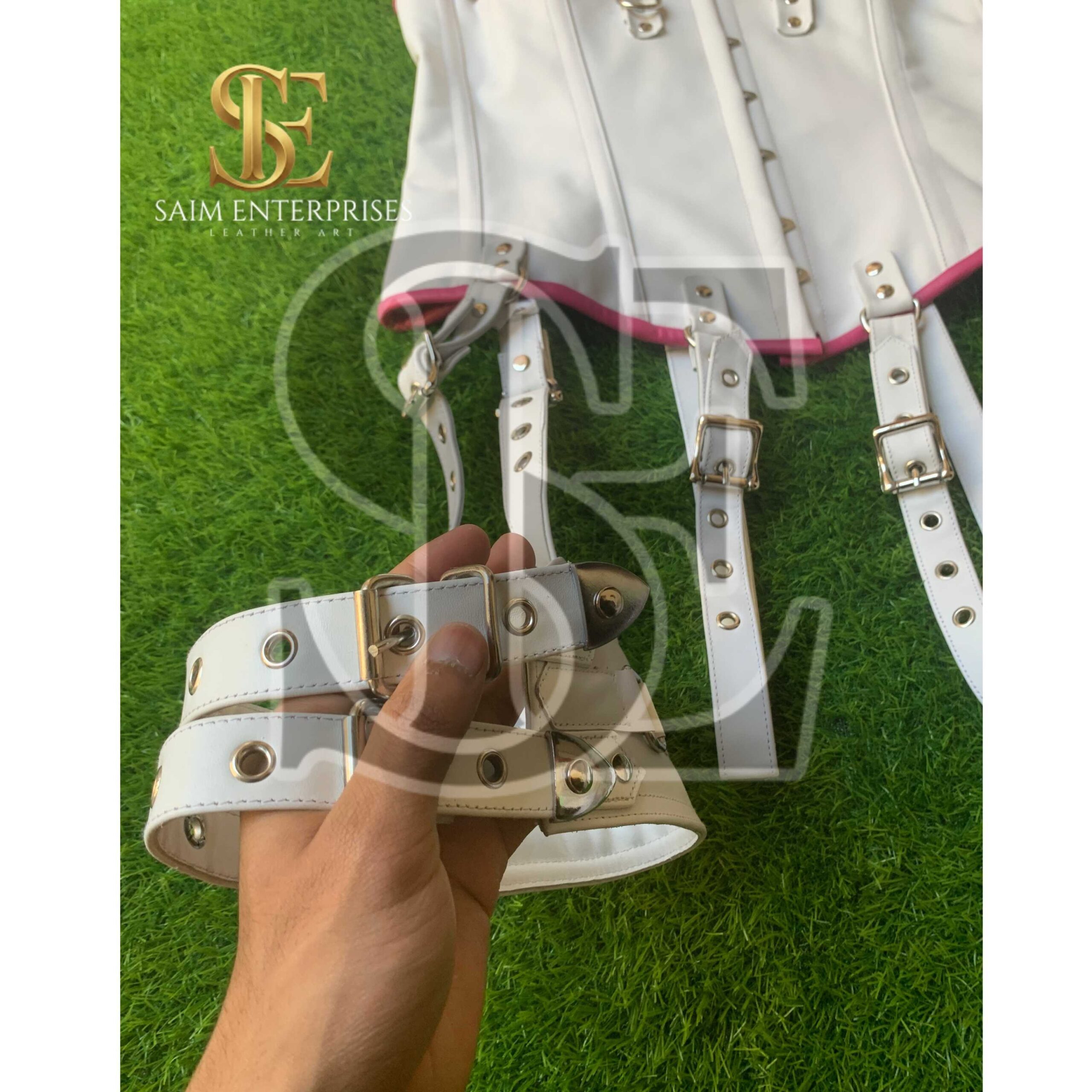 White Leather BDSM Corset Set with Collar & Garters - Image 6