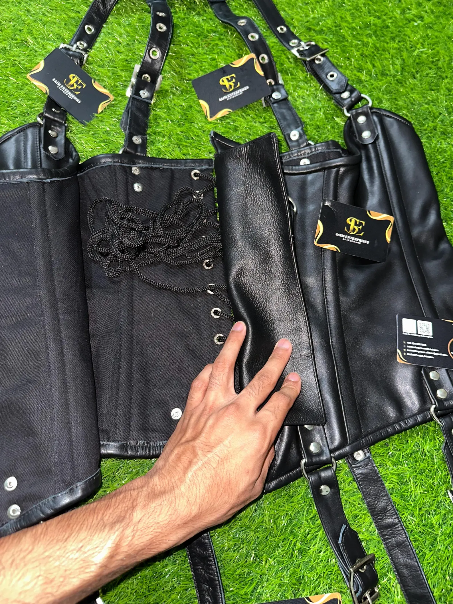 Handmade Black Leather Gothic Underbust Corset - Image 10