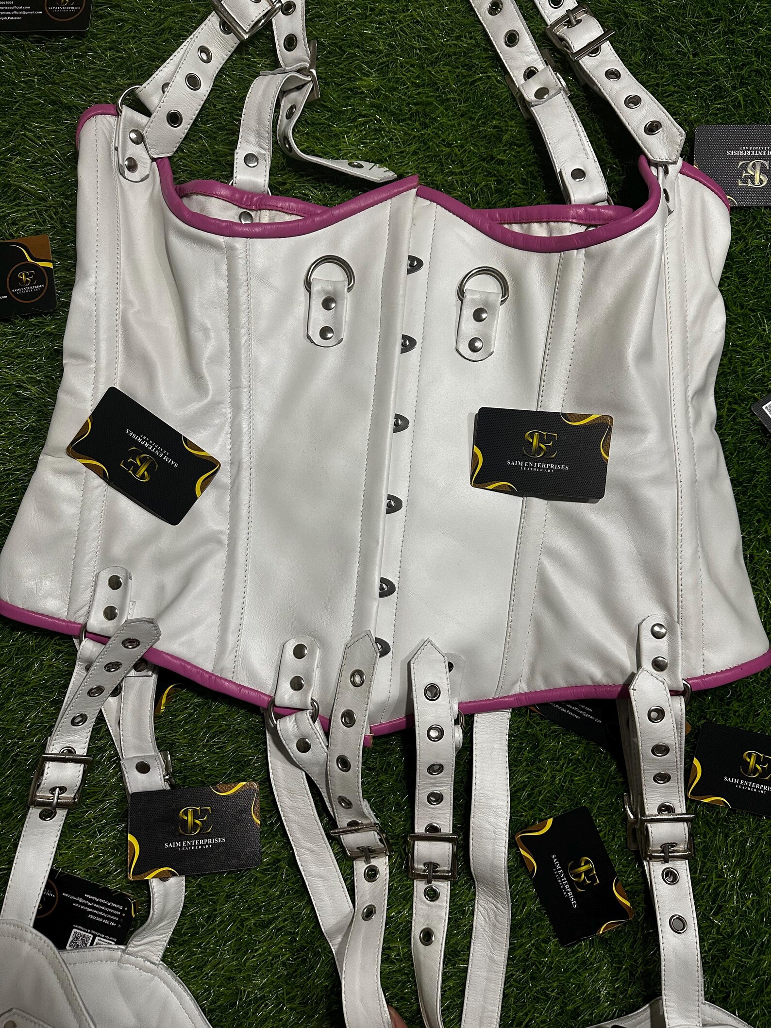 Handmade White Leather Underbust Corset & Thigh Harness - Image 5