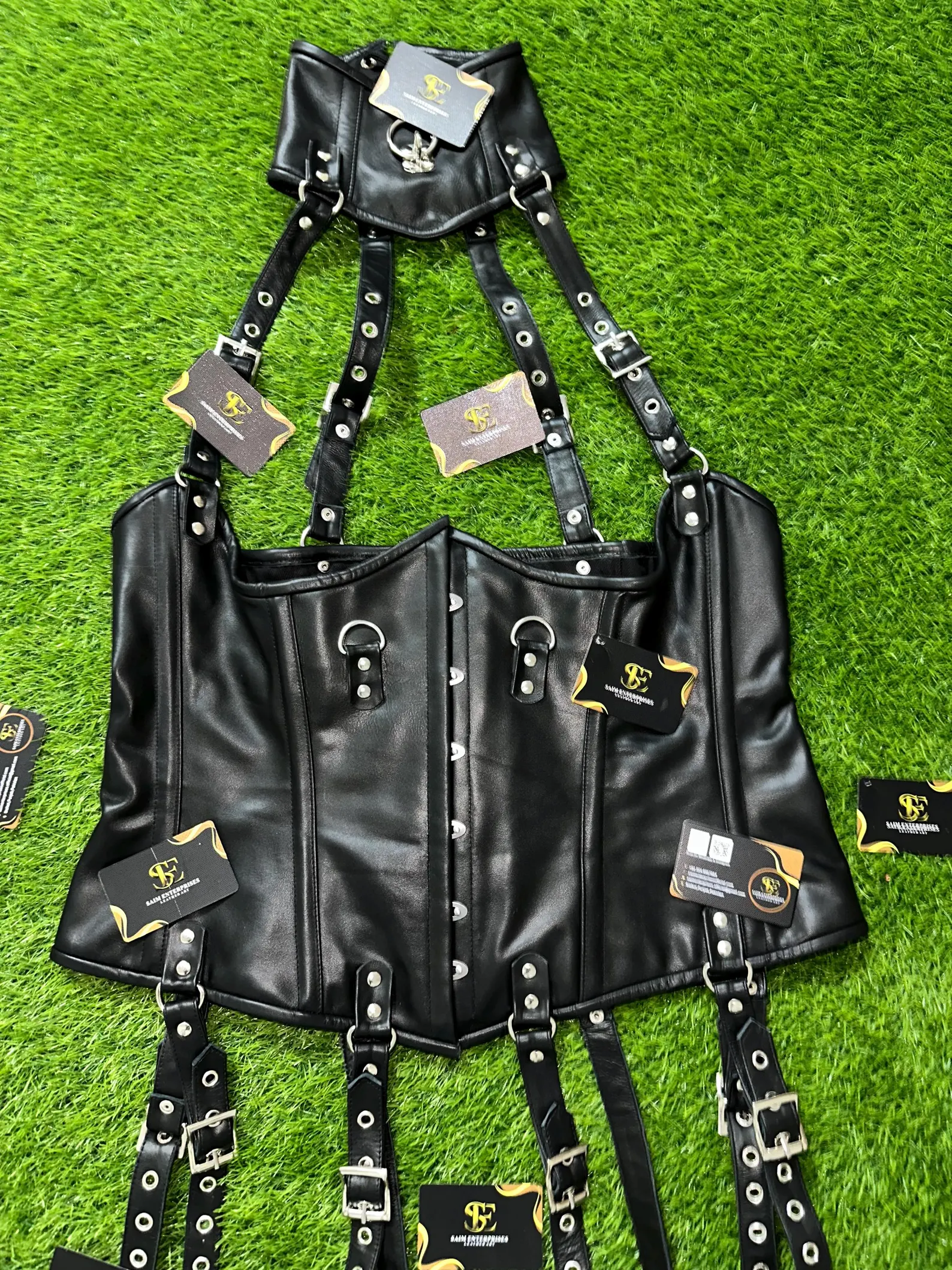 Handmade Black Leather Gothic Underbust Corset - Image 9