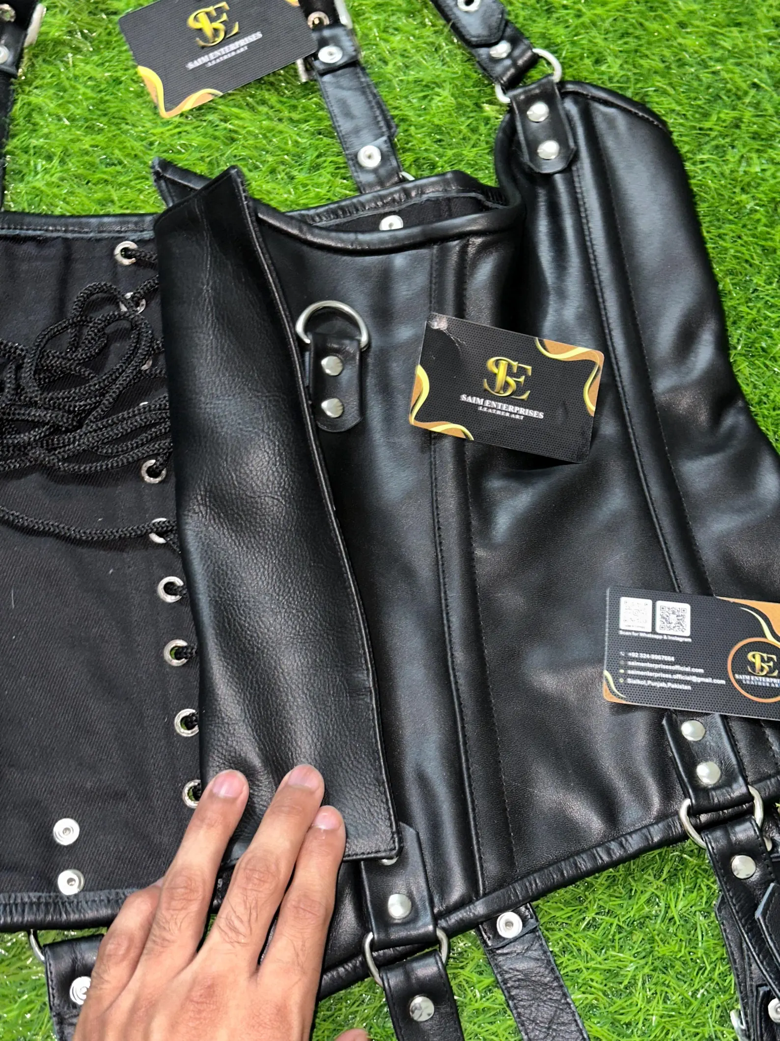 Handmade Black Leather Gothic Underbust Corset - Image 11