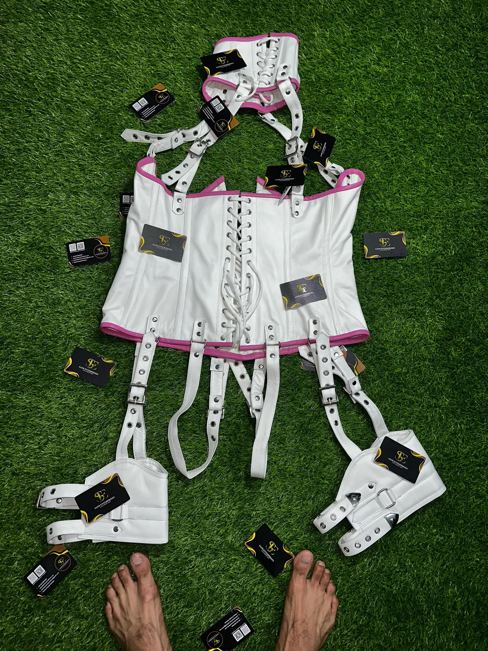 Handmade White Leather Underbust Corset & Thigh Harness - Image 3